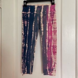 Hard Tail Forever Crop Yoga Pants